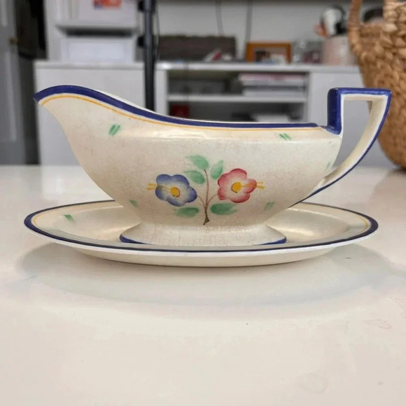 Rare Snow Glazed Crown Ducal Gravy Boat from England - Picture 10 of 10